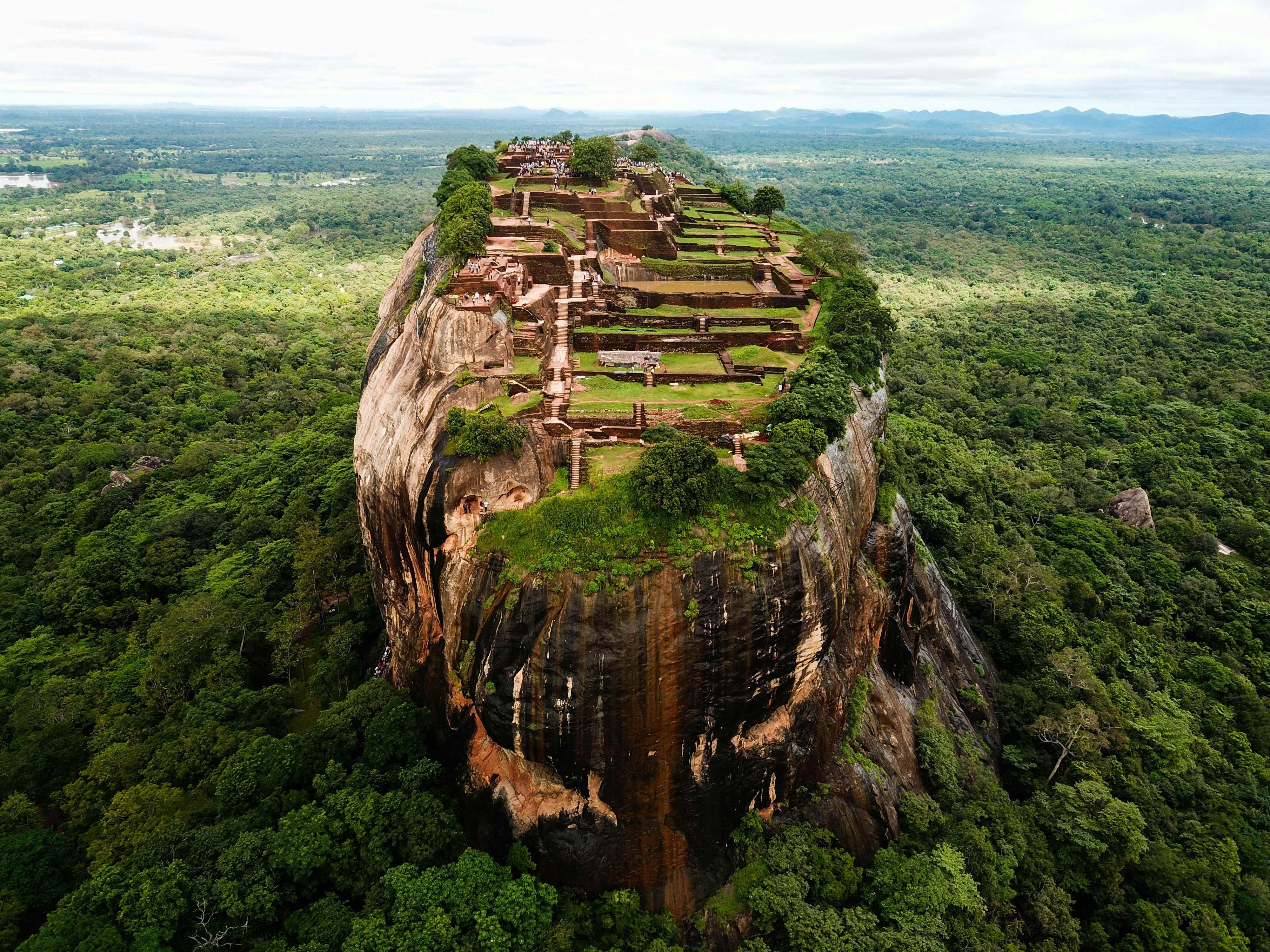 4 Nights / 5 Days Marvellous Sri Lanka Customized Tour